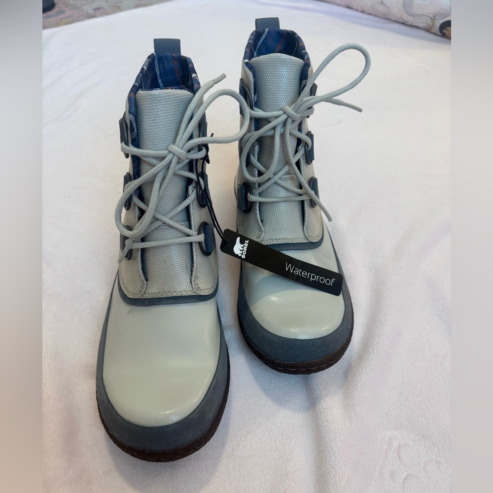 Sorel Joplin Woman’s Waterproof Boot